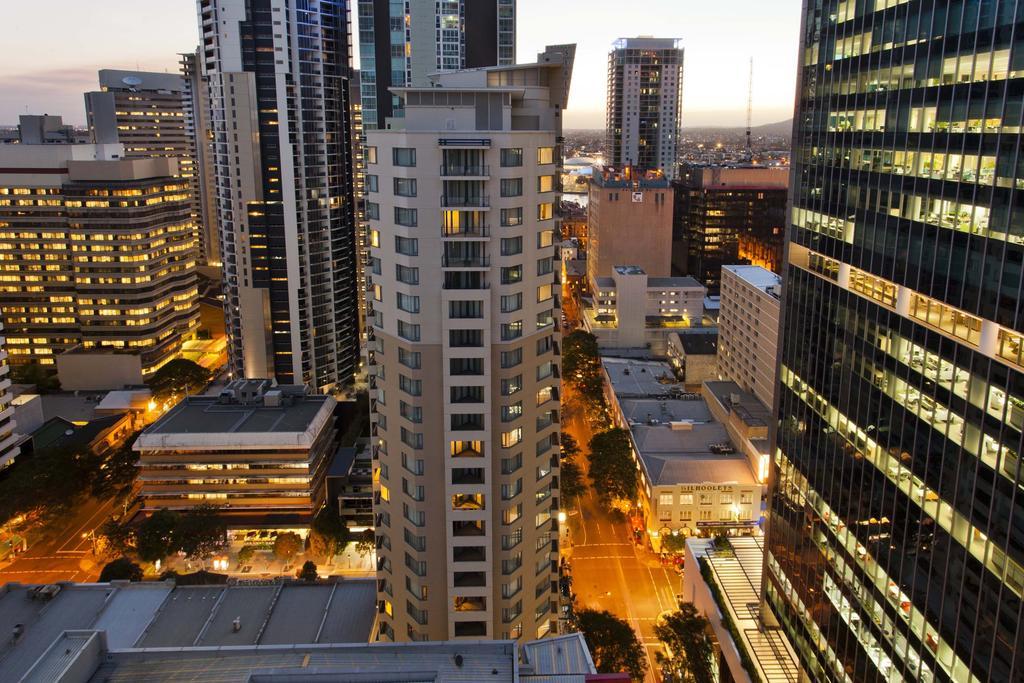 Mantra Midtown Aparthotel Brisbane Exterior photo